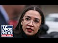 AOC makes play for top Democrat on House Oversight Committee