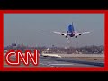 Video shows planes nearly collide at Chicago airport